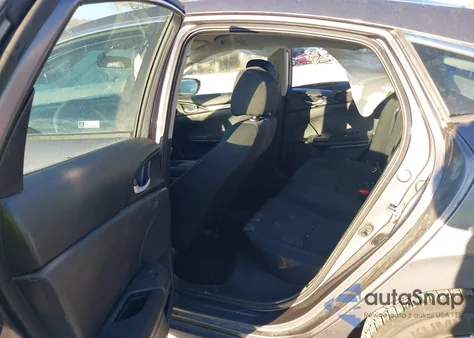 2018 Honda Civic Lx z USA, uszkodzony, nr VIN 2HGFC2F51JH587680